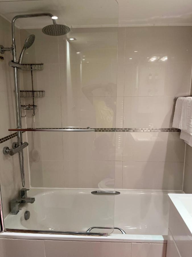 Stunning 1 Bedroom In Stunning Location - Mayfair Area London Ngoại thất bức ảnh